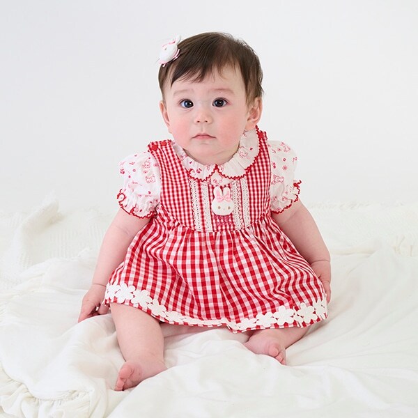 ウサギマスコットつきギンガムエプロン　ロンパース