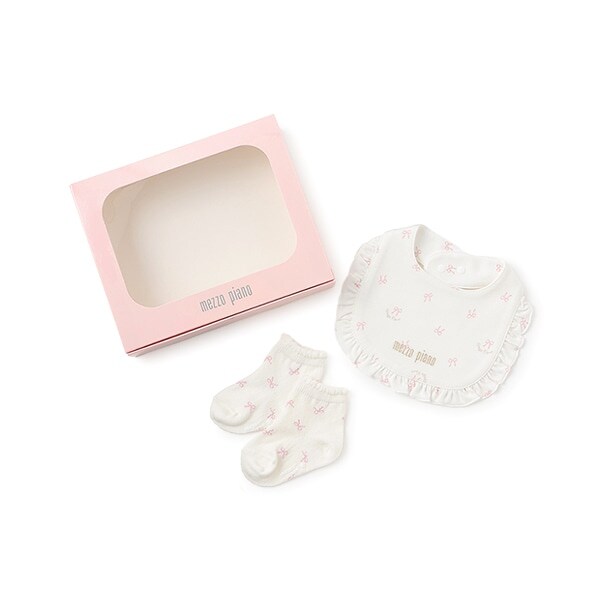 【BOX付】リボン・バラ柄　スタイ＆ソックスセット