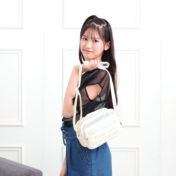 横型ショルダーバッグ