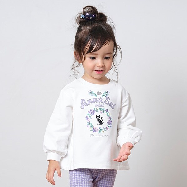 ネコ刺しゅう長袖トレーナー