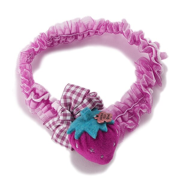 イチゴモチーフつきヘアバンド