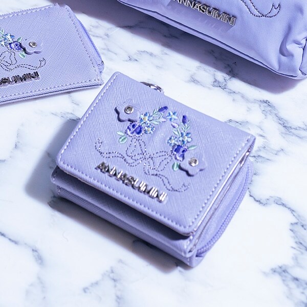 お花リース刺しゅう財布