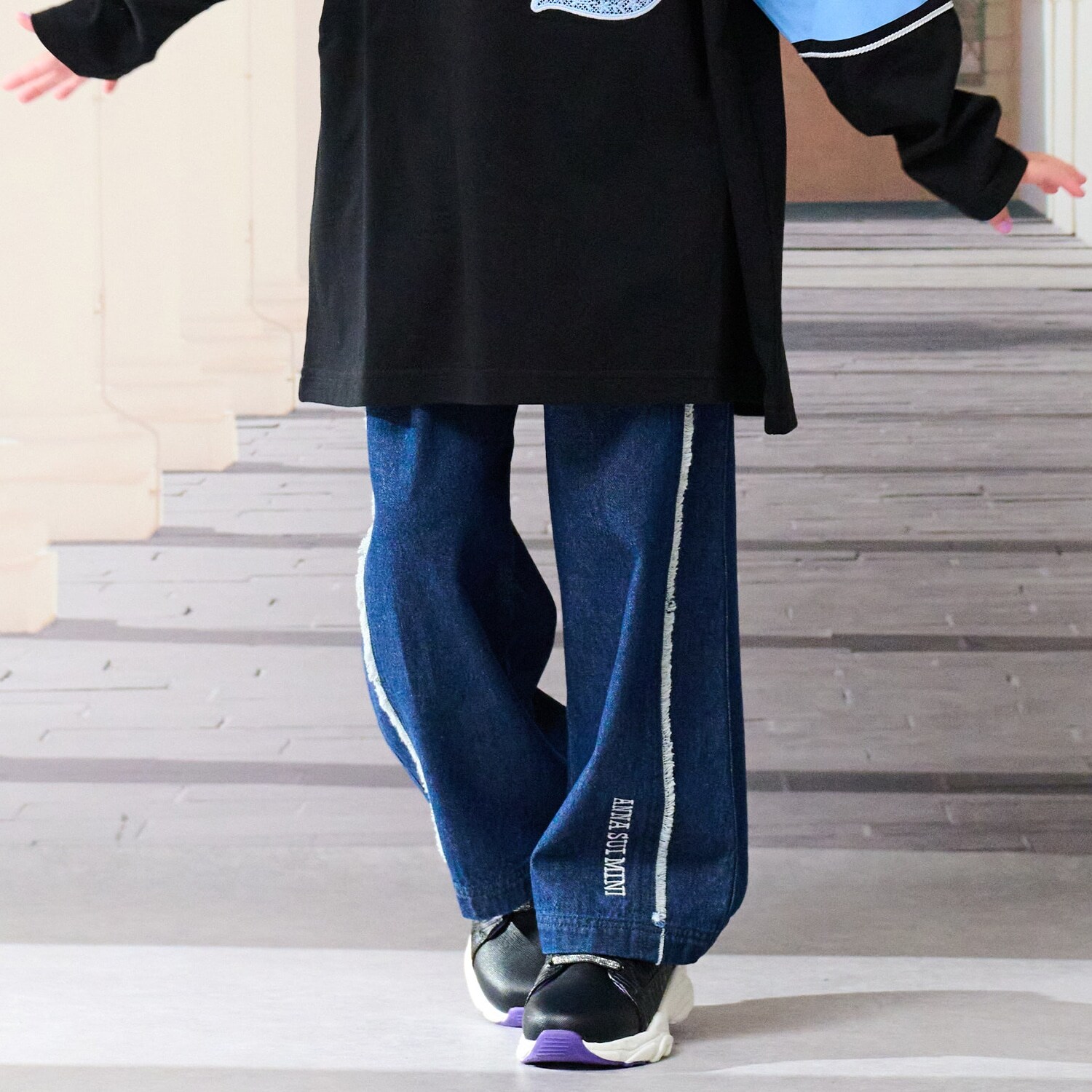 デニムワイドパンツ