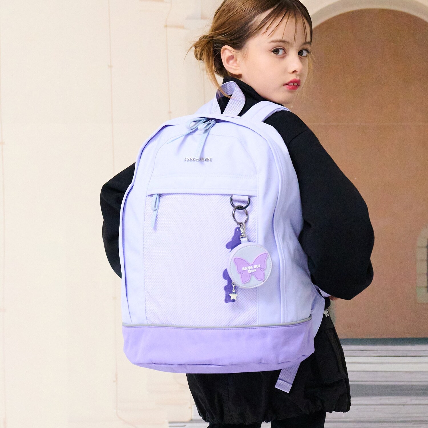 ポーチチャームつき撥水リュック