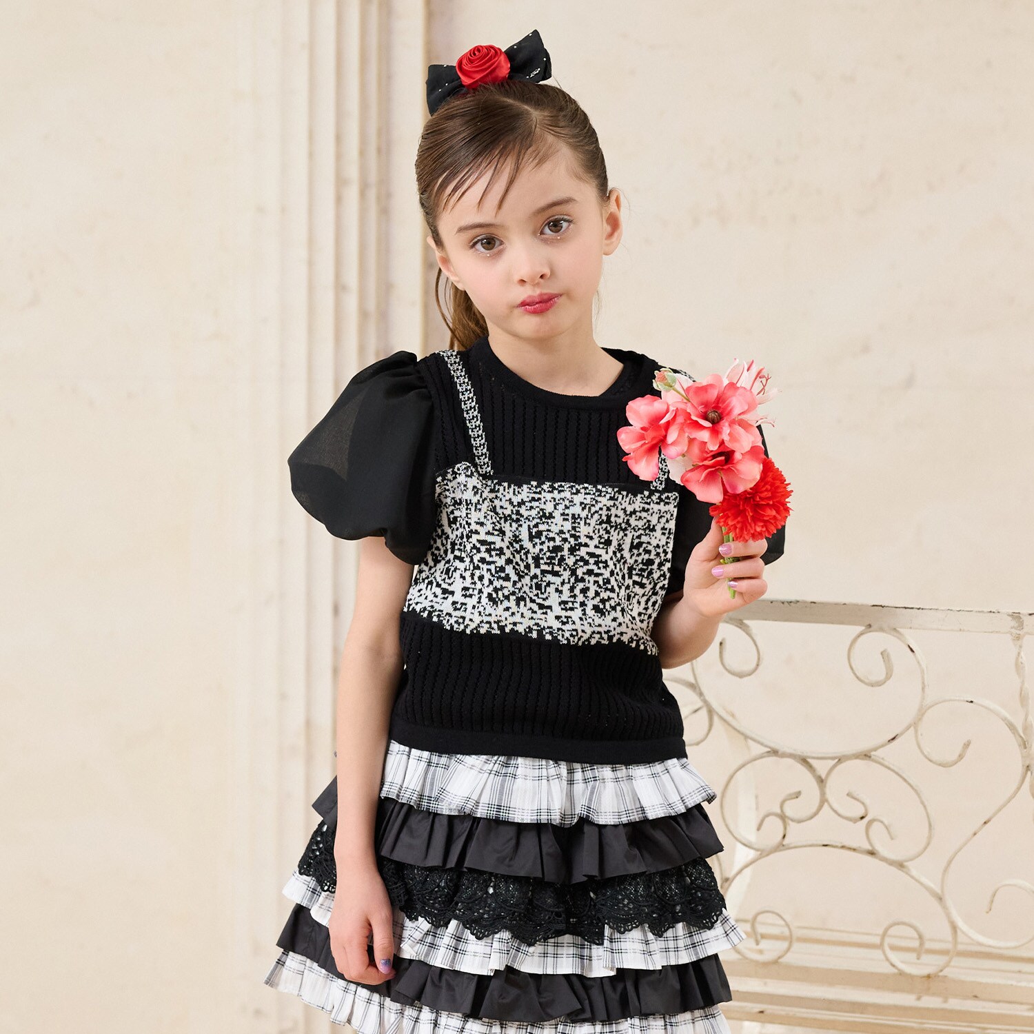 華やぎビスチェ風ニット＋タンクトップ