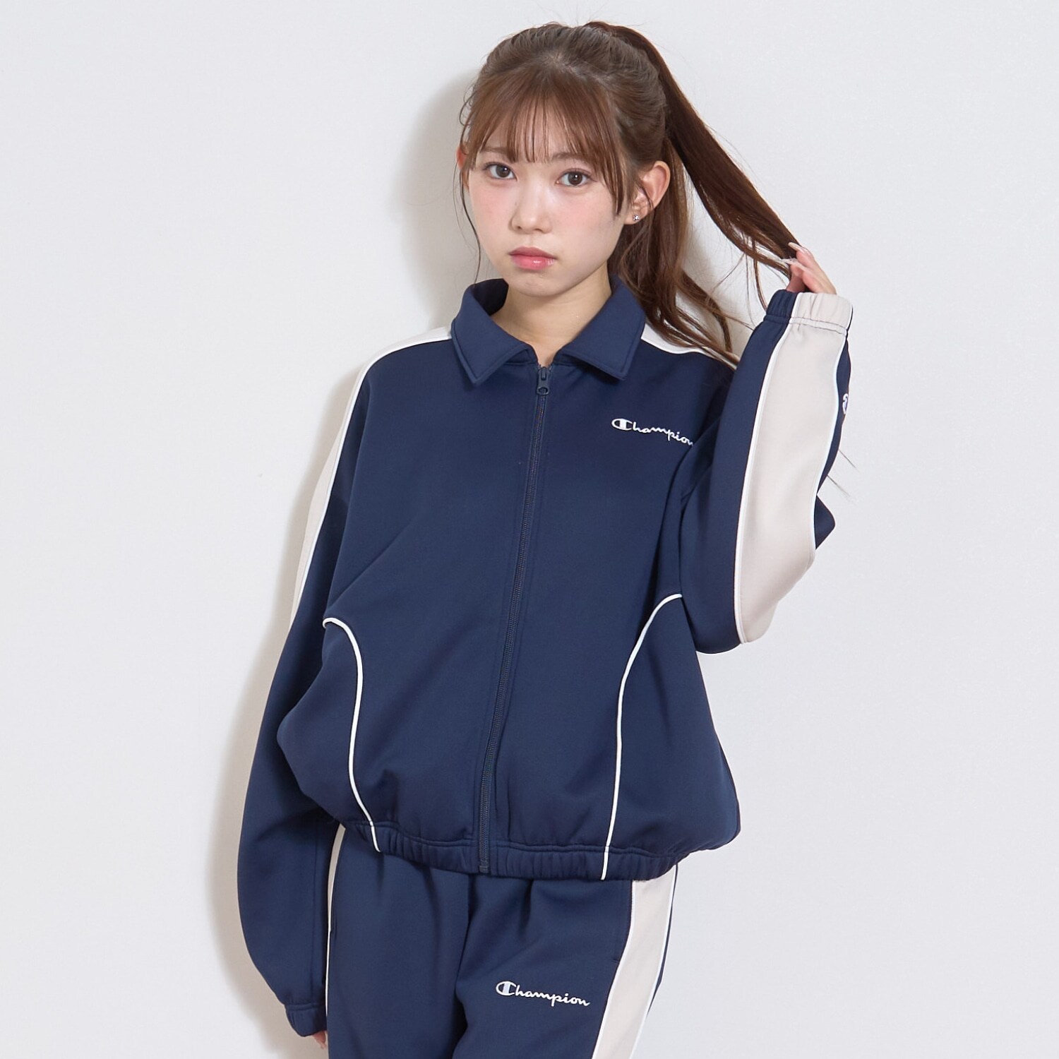 【Champion】トラックブルゾン