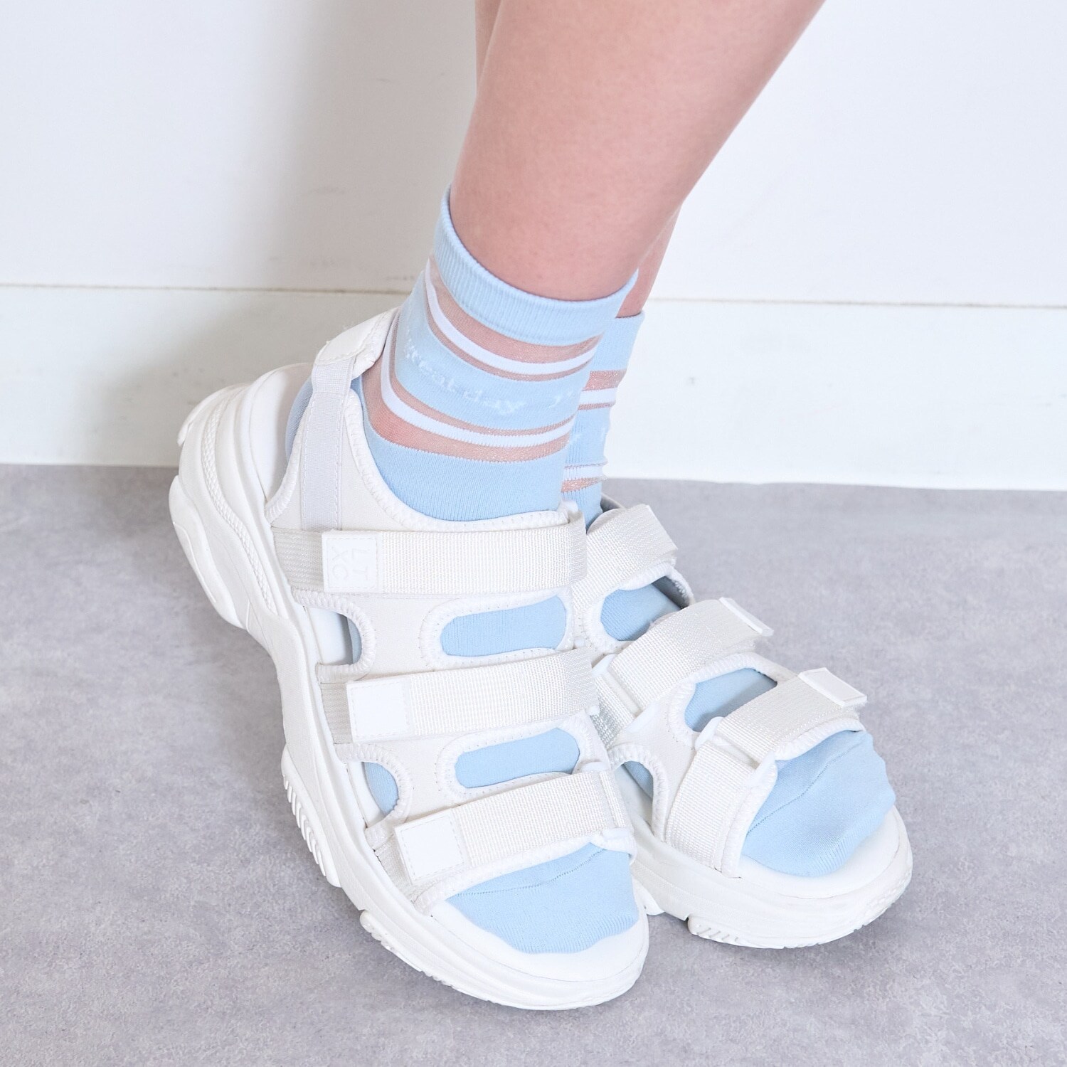 【LTXC】3本ベルトサンダル