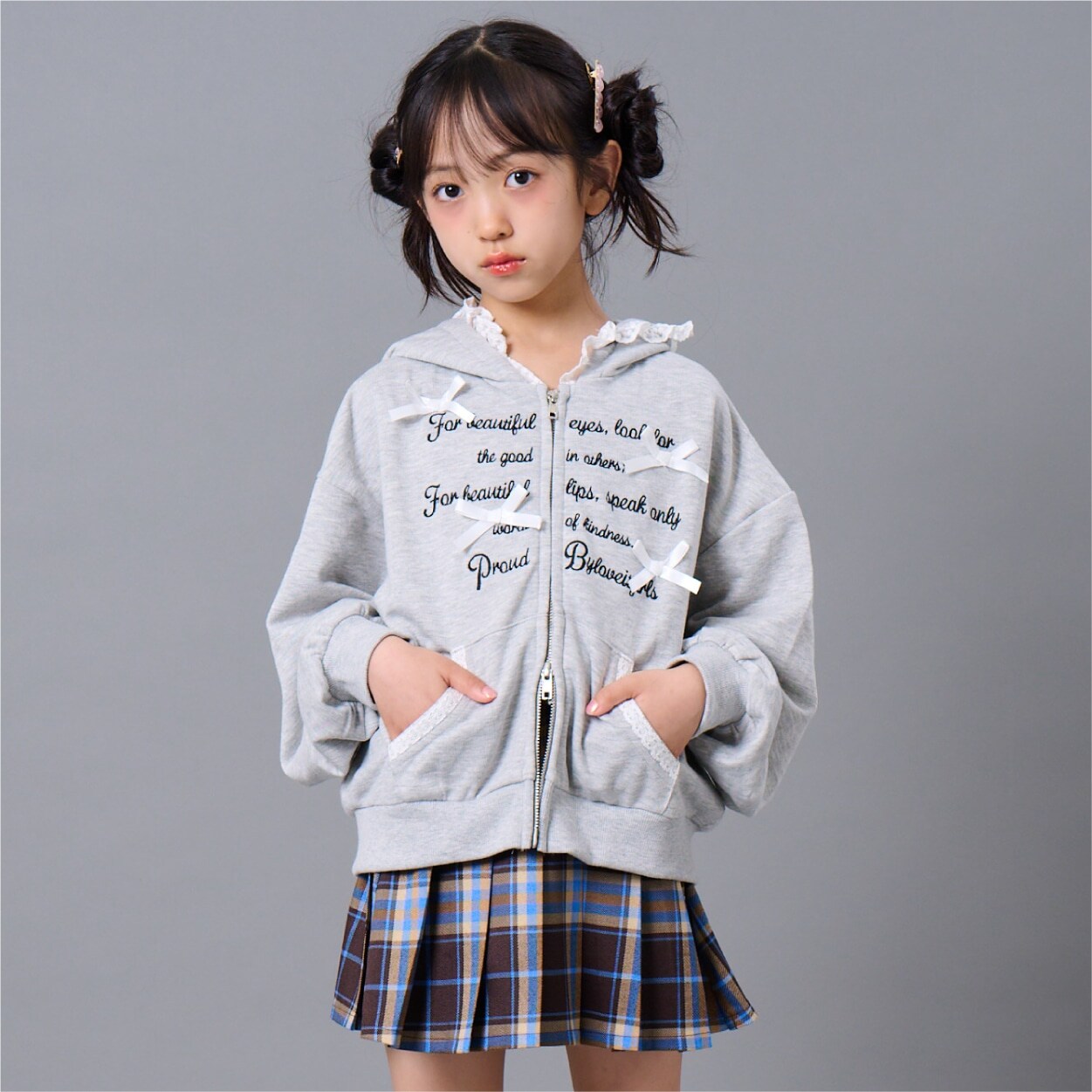 レースポイントフーディ