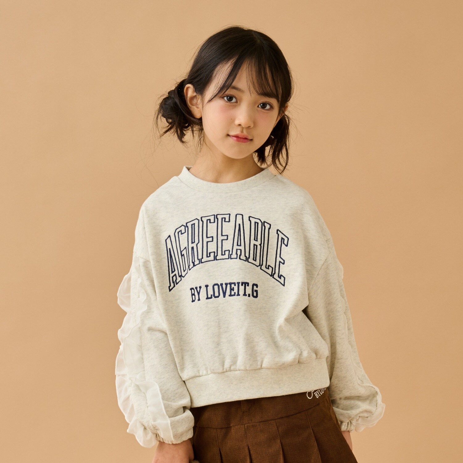 フリルカレッジプルオーバー