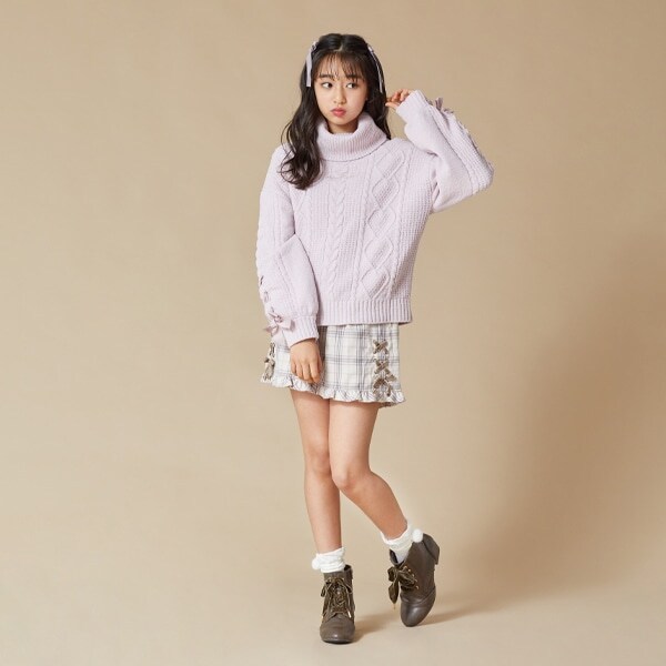 チェック柄フリルショートパンツ