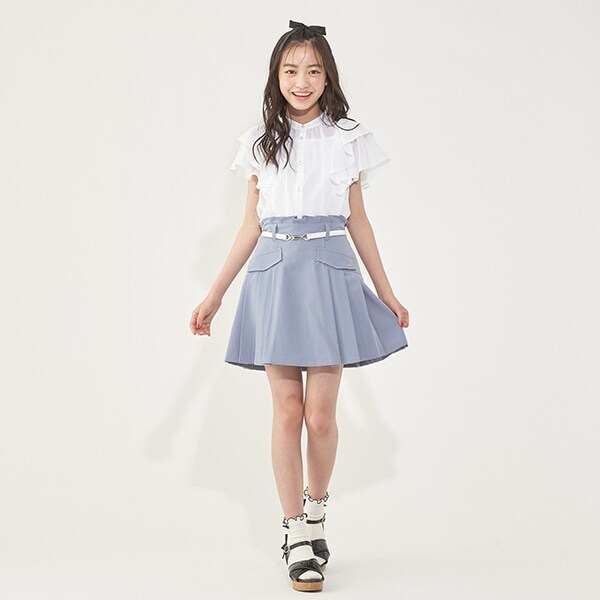 ビット合皮ベルトつき後ろプリーツスカパン