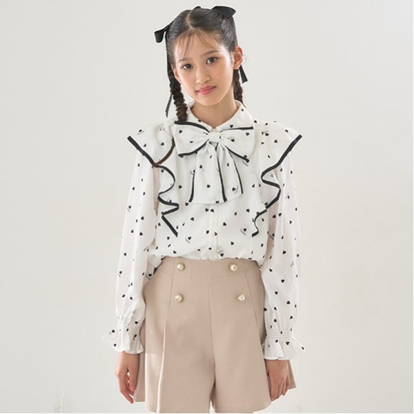 ボウタイ付きハート柄フリルブラウス