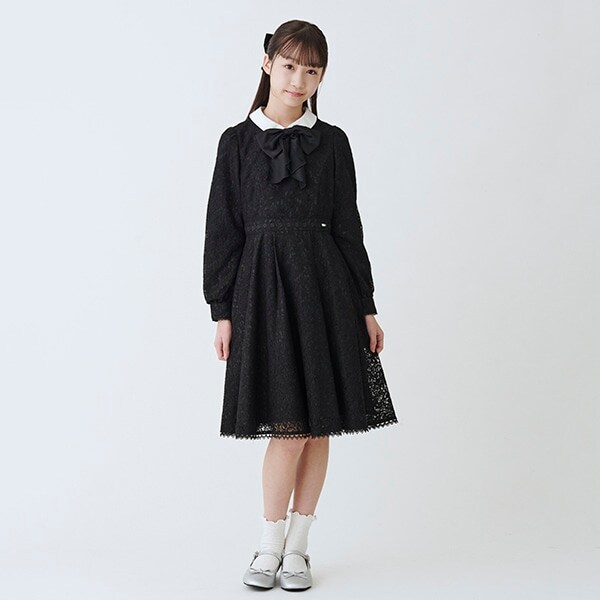 ふんわりリボンタイつきレースワンピース