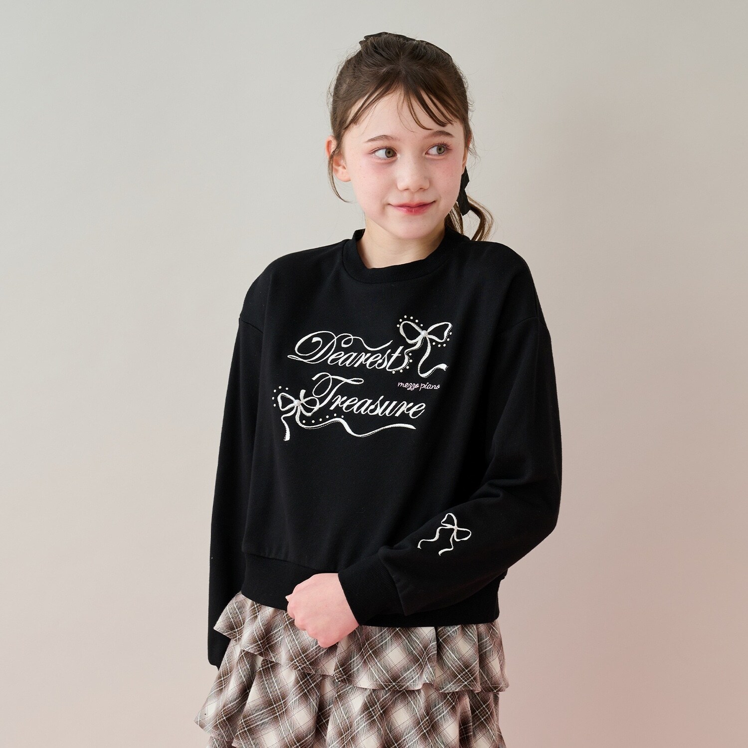 リボンロゴトレーナー