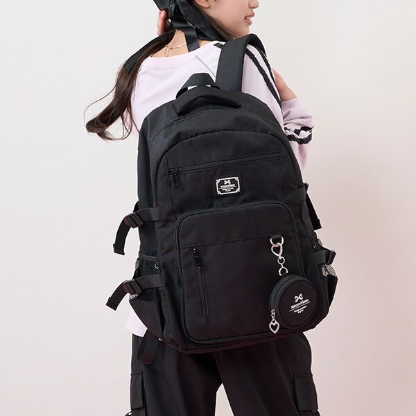 丸型ポーチつきリュック