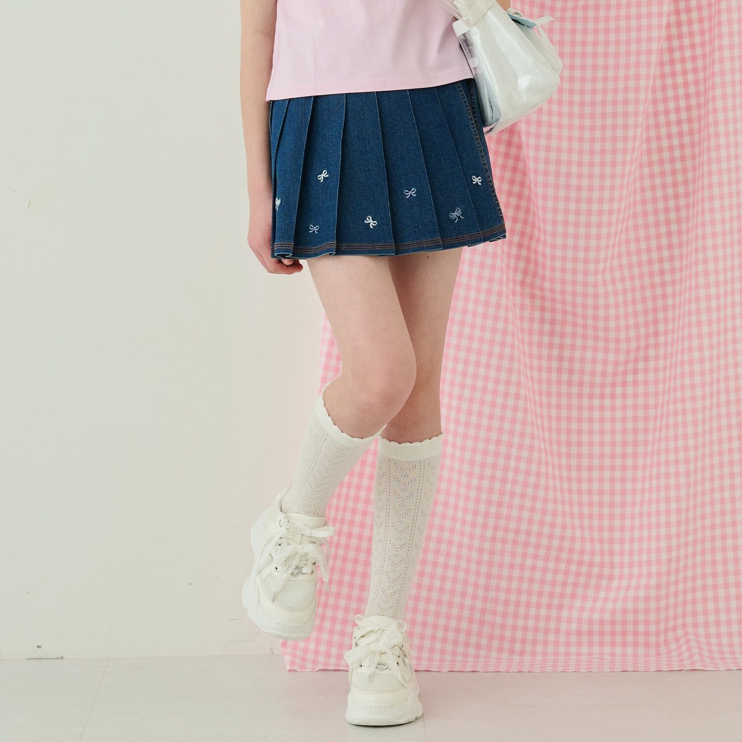 リボン刺しゅう入りラッププリーツショートパンツ