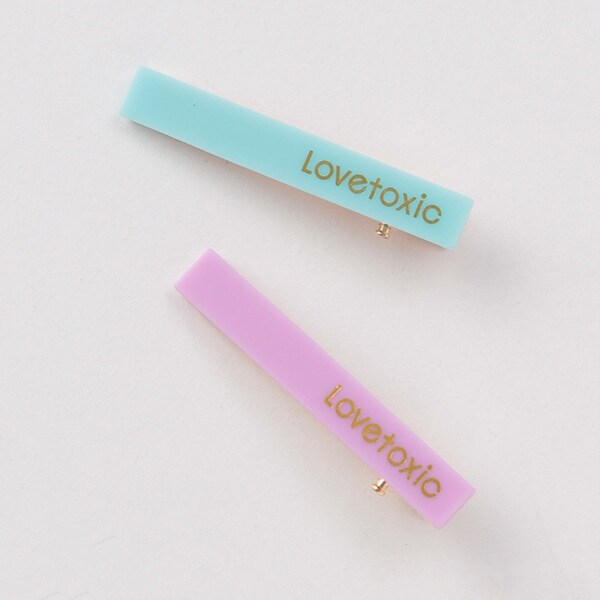 ロゴプレートヘアクリップ2個セット