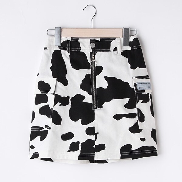 ハーフZIP台形スカパン