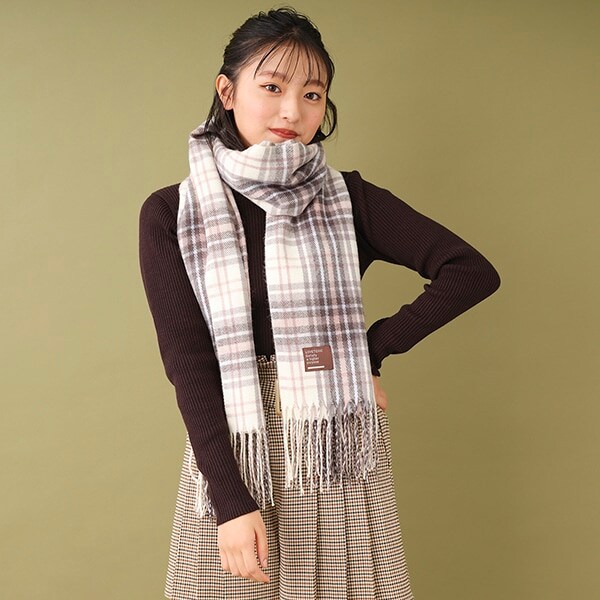 チェックマフラー