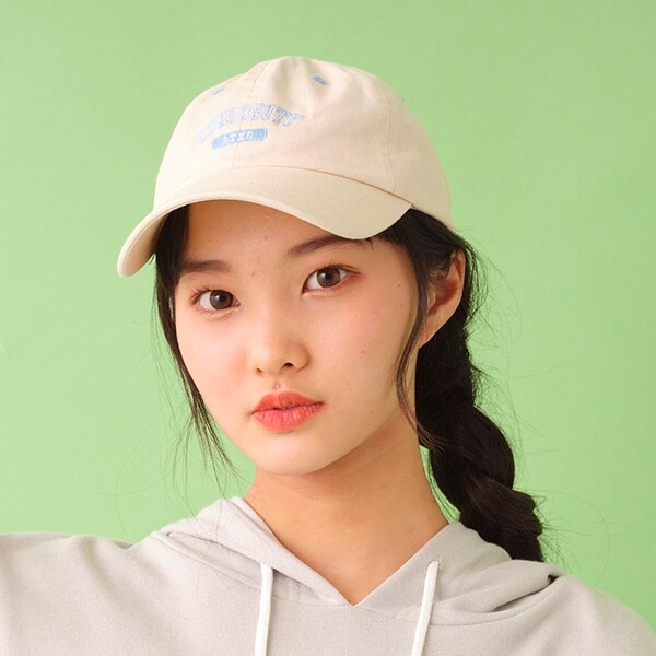 カレッジ刺しゅうローCAP