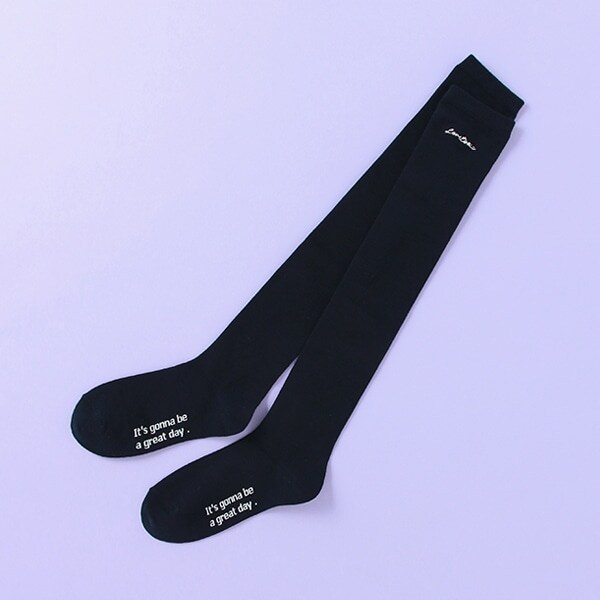 刺しゅうニーハイソックス