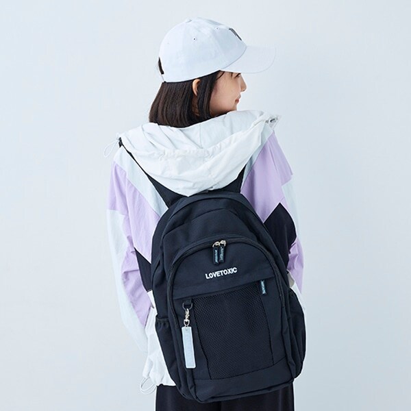 メッシュポケットリュック