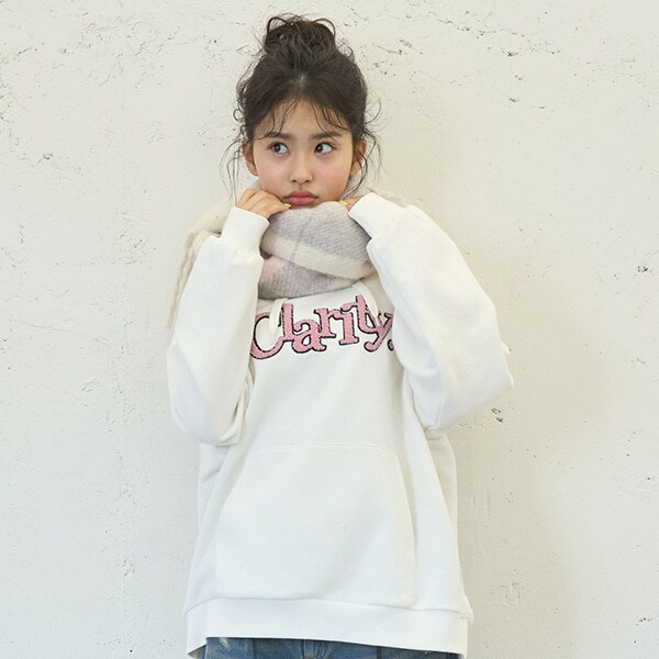 ボリュームフリンジマフラー