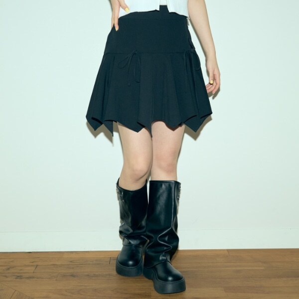 ヘンケイヘムスカート