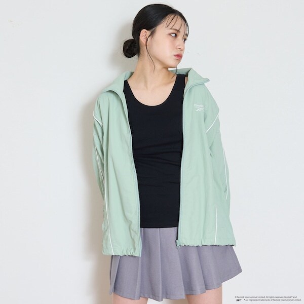 【Reebok】ナイロンブルゾン