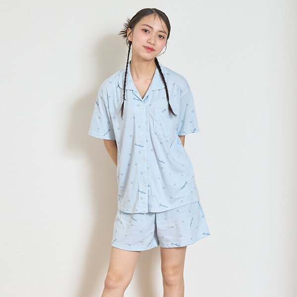 【ルームウェア/パジャマ】ハートロゴ柄やわらか半袖ニットシャツ＆ショートパンツセット