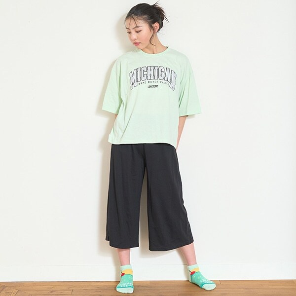 【ルームウェア/パジャマ】半袖Tシャツ＆7分丈パンツセット