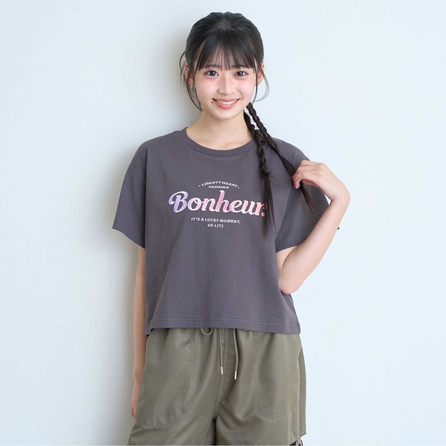 【綿100%】グラデーションロゴ刺しゅう半袖T
