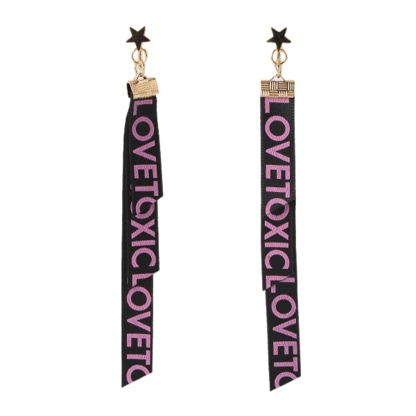 ロングロゴテープイヤリング