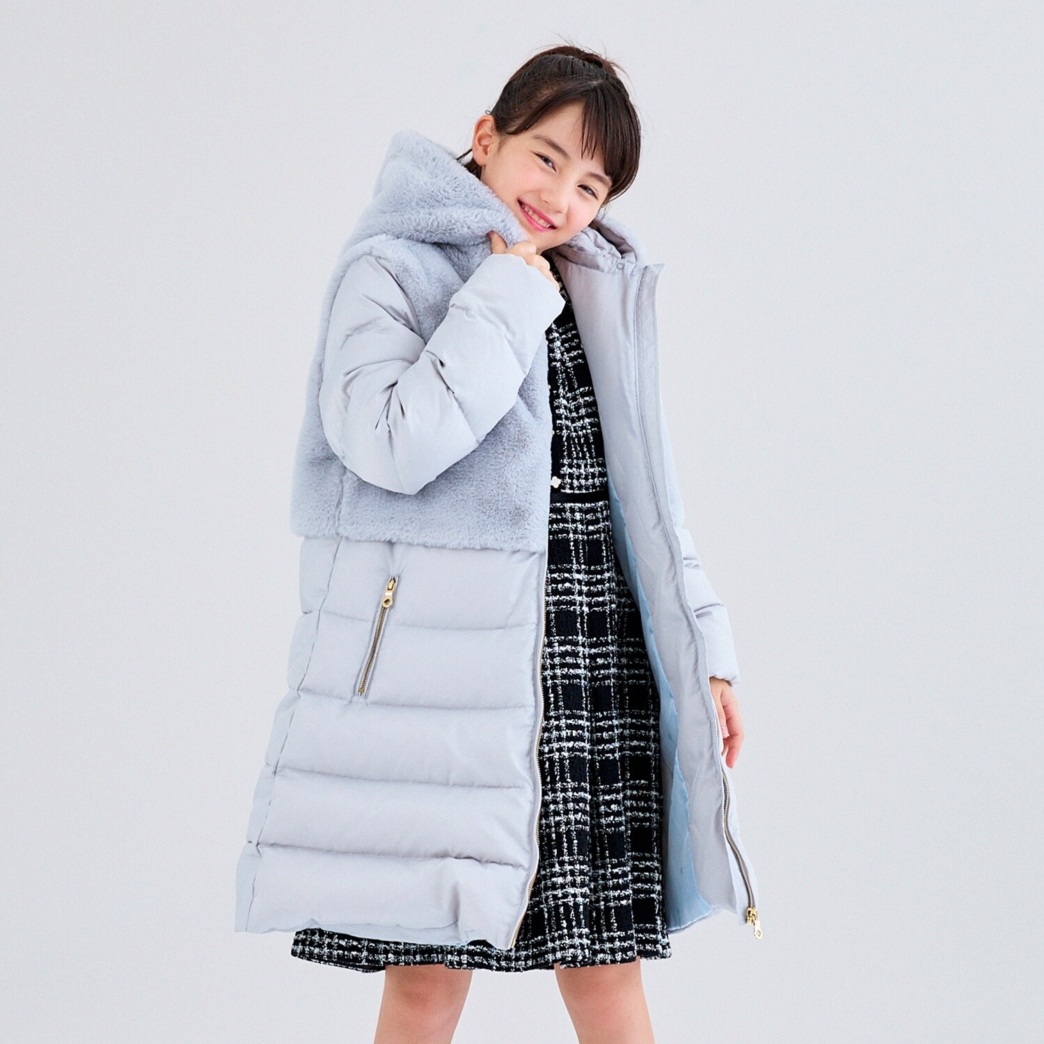 フェイクファー切り替えダウンコート