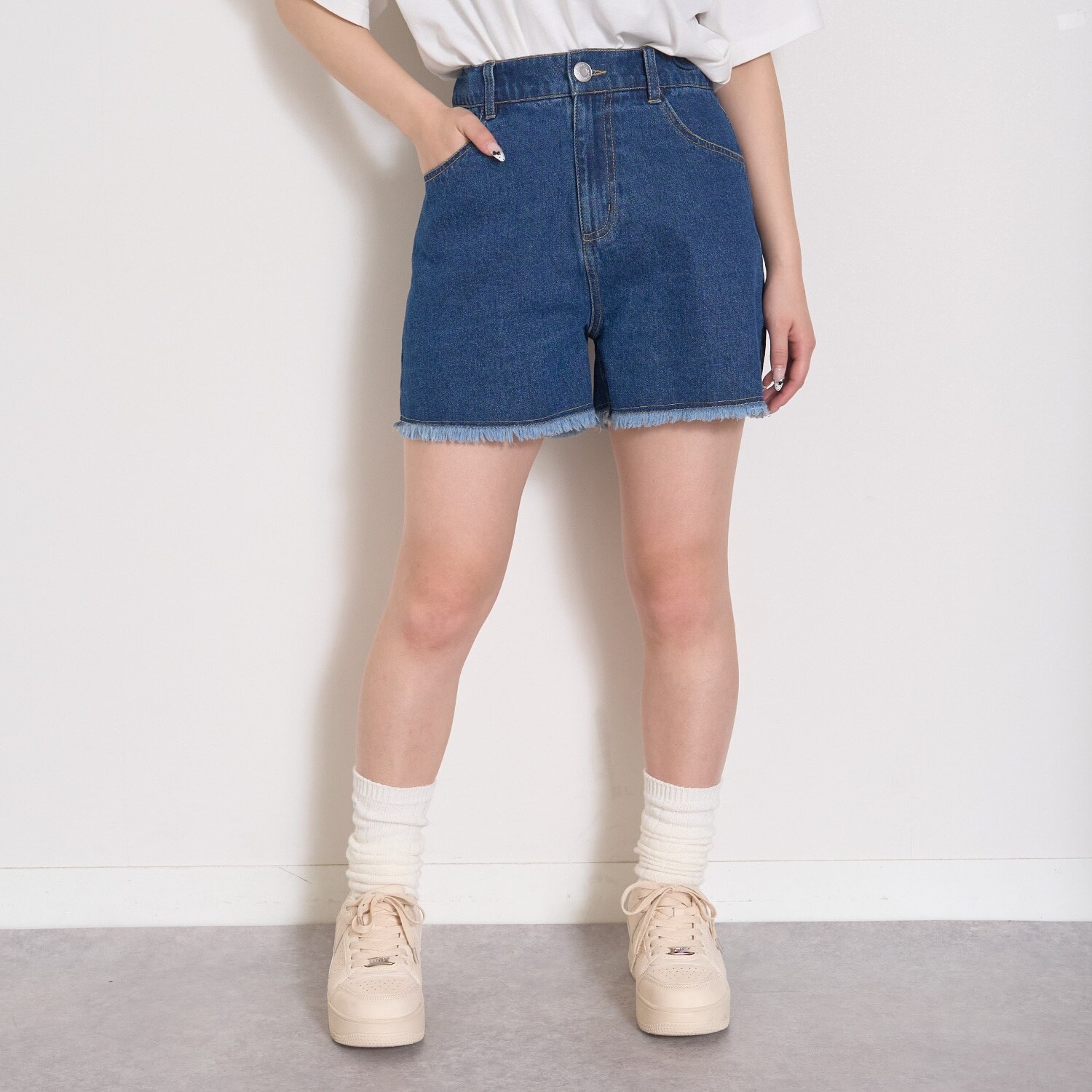 【7day】裾フリンジショートパンツ