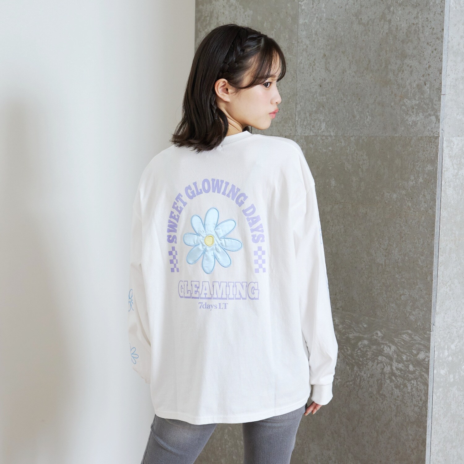 【7days】お花アップリケルーズTシャツ