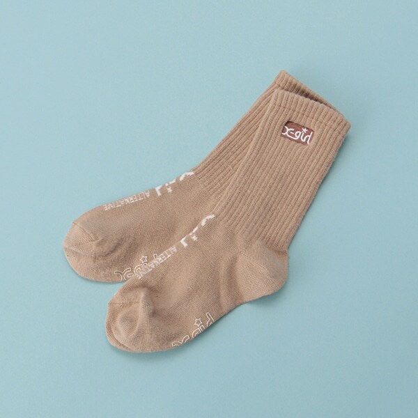 ボックスロゴ刺しゅうリブクルーソックス