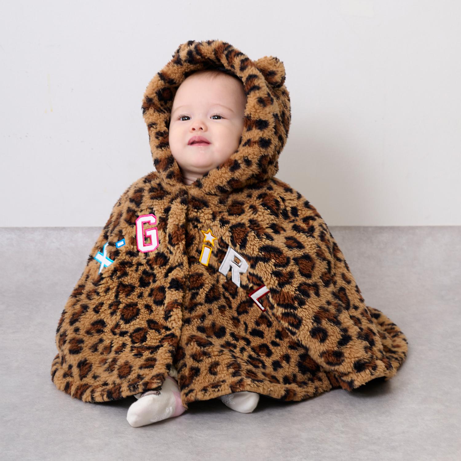 ロゴ刺しゅうアップリケフラッフィーポンチョ