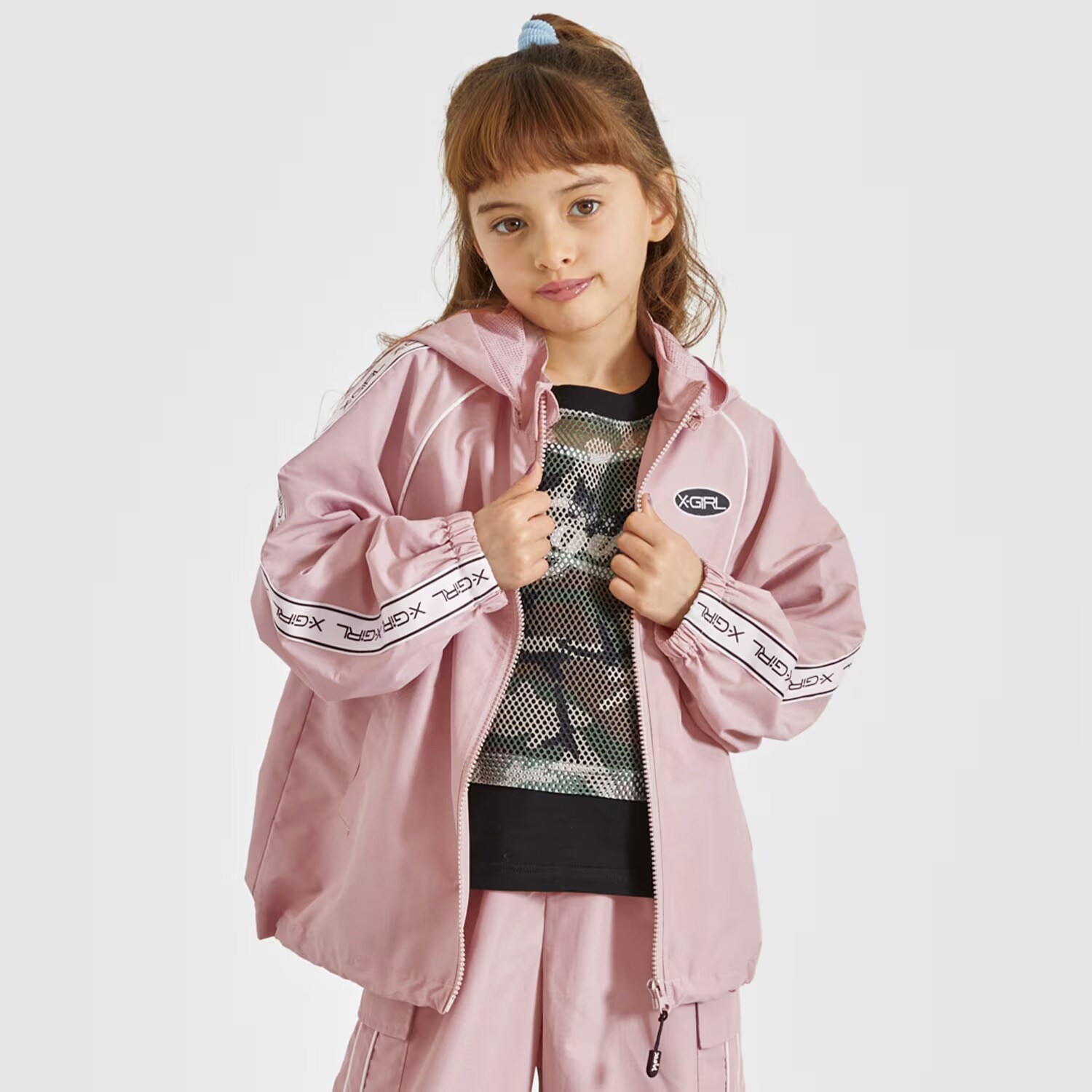 肩ロゴラインブルゾン