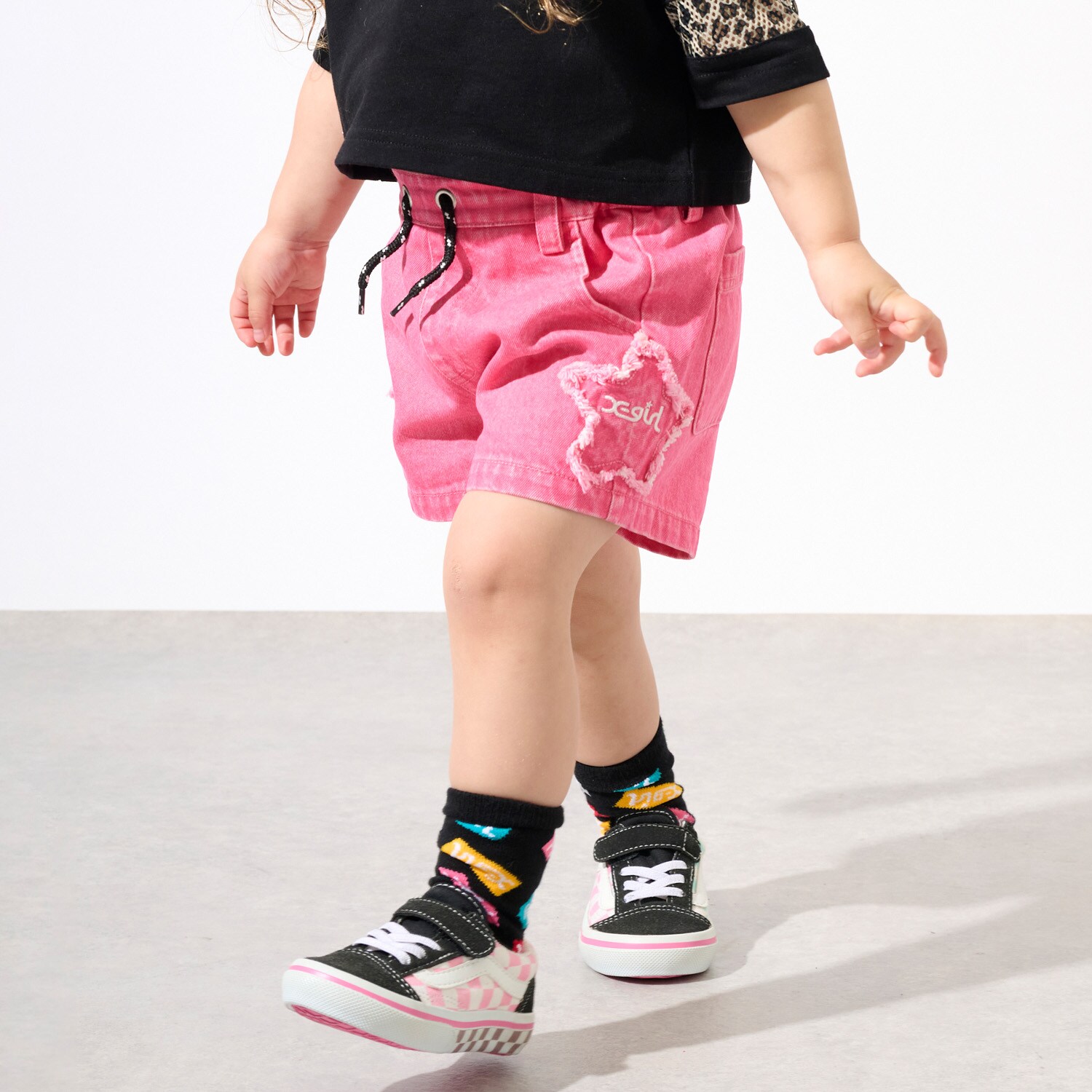 星パッチ デニムショートパンツ