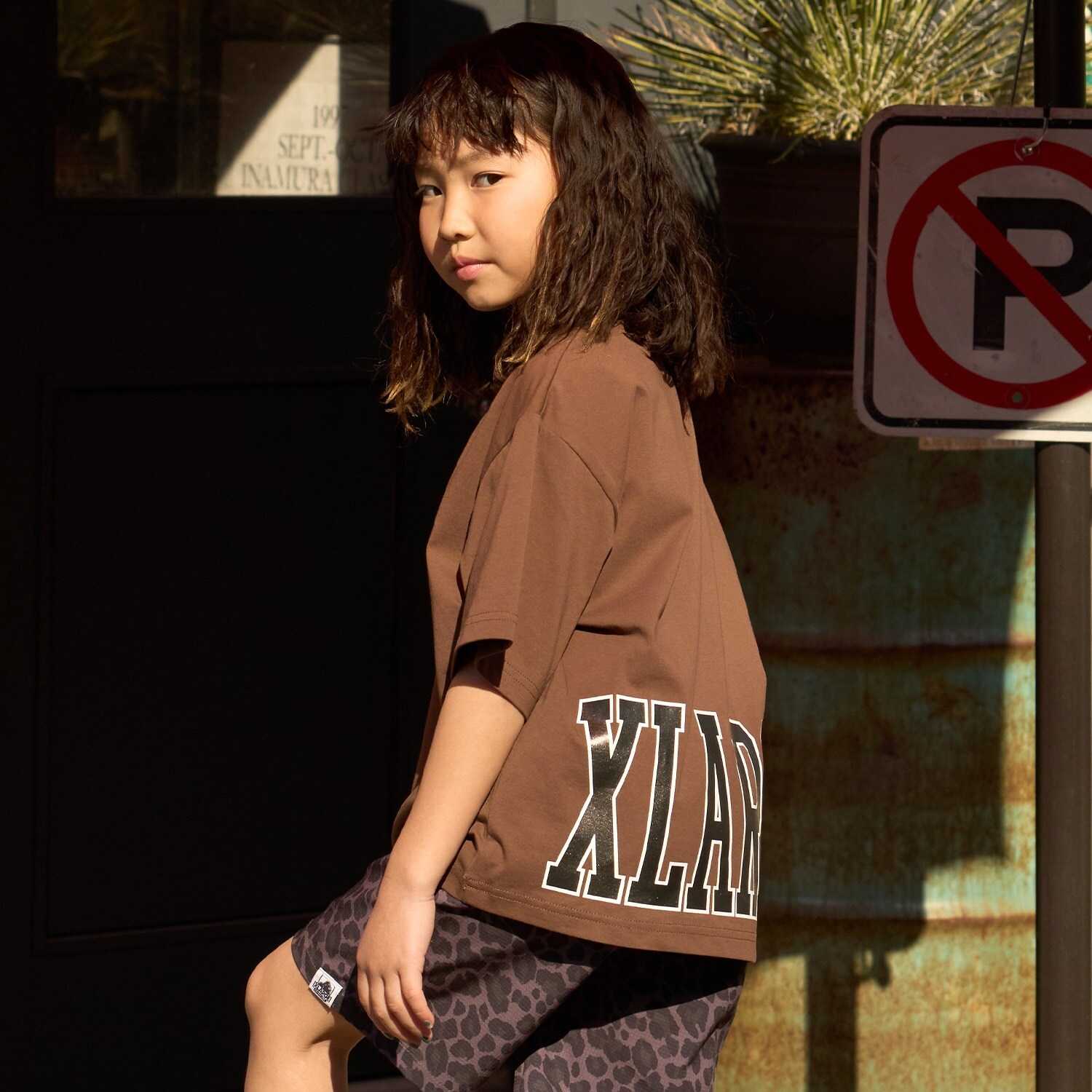 バックロゴ 半袖Tシャツ