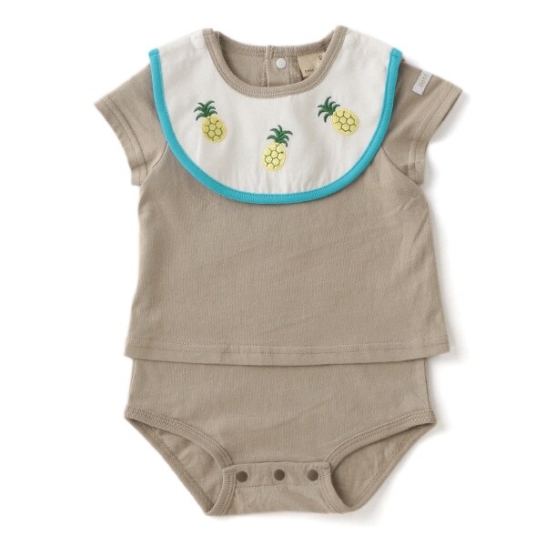 スタイつきロンパース