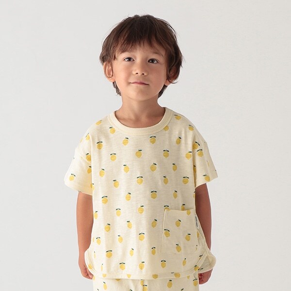 【接触冷感】フルーツ総柄Ｔシャツ