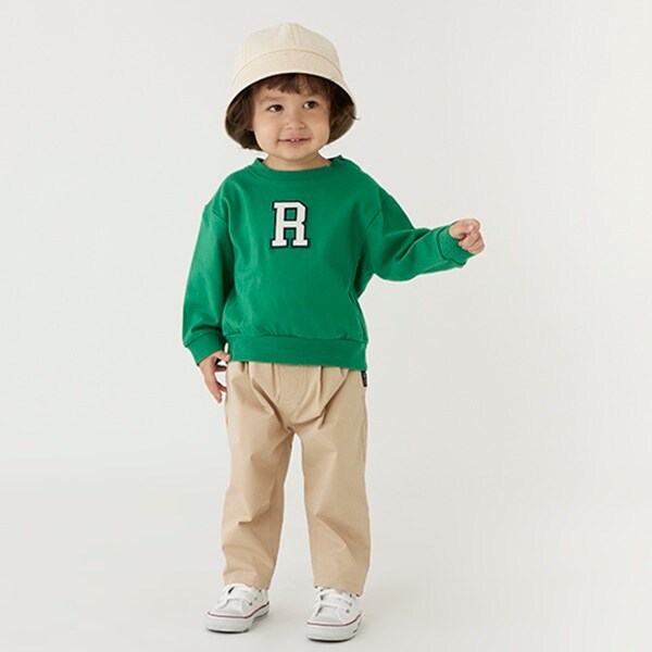 タックテーパードパンツ