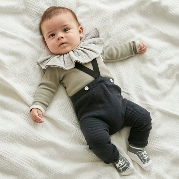 Vストラップレギンス