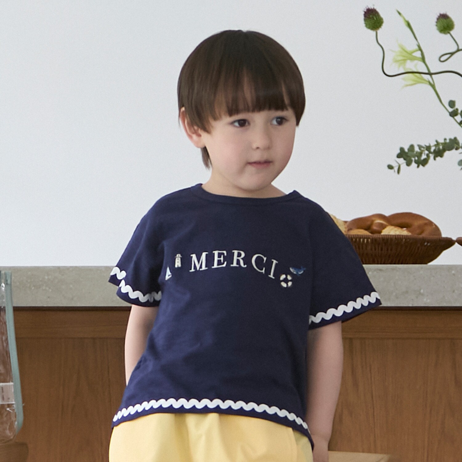 【接触冷感】マリン刺しゅう袖ラインTシャツ