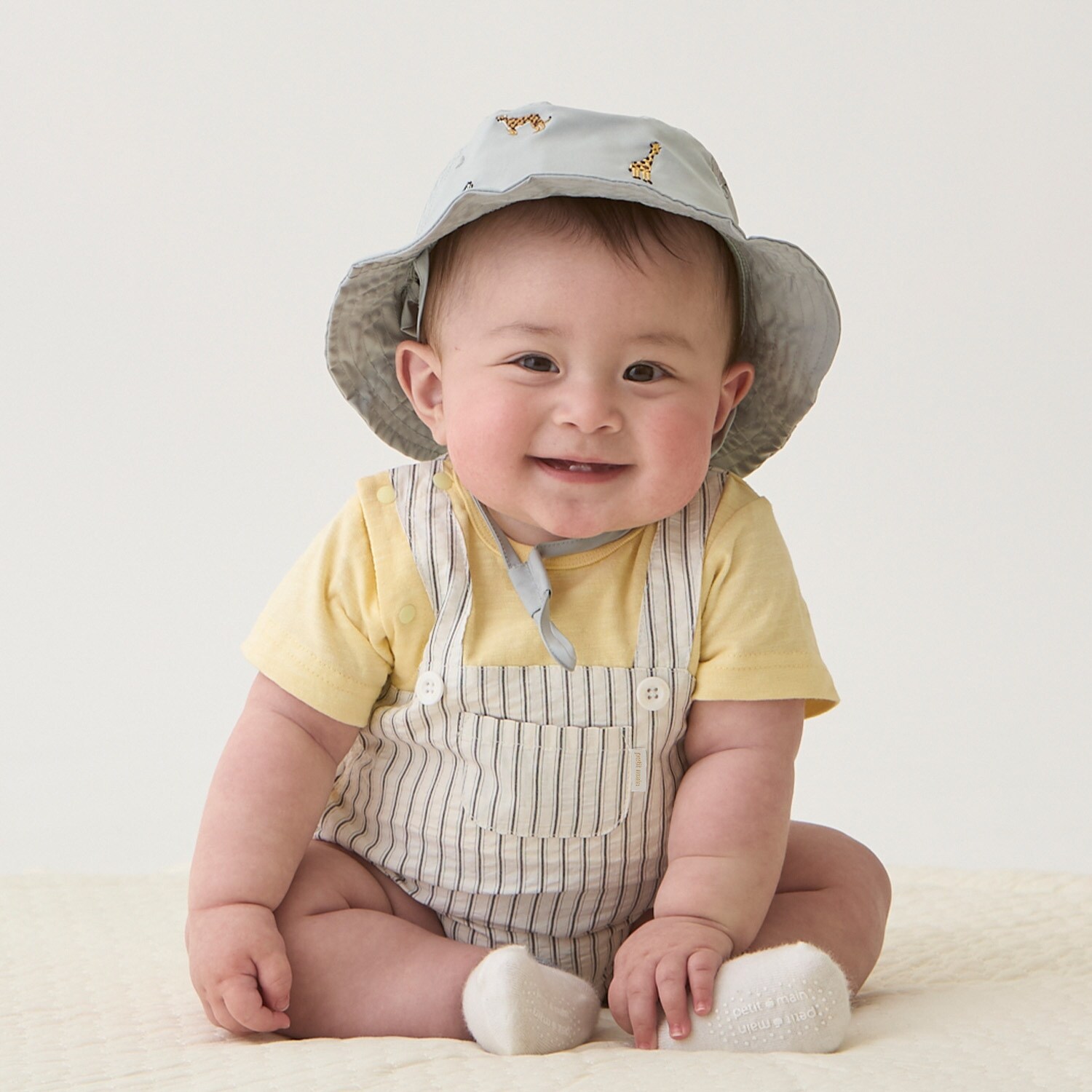 サロペットロンパース