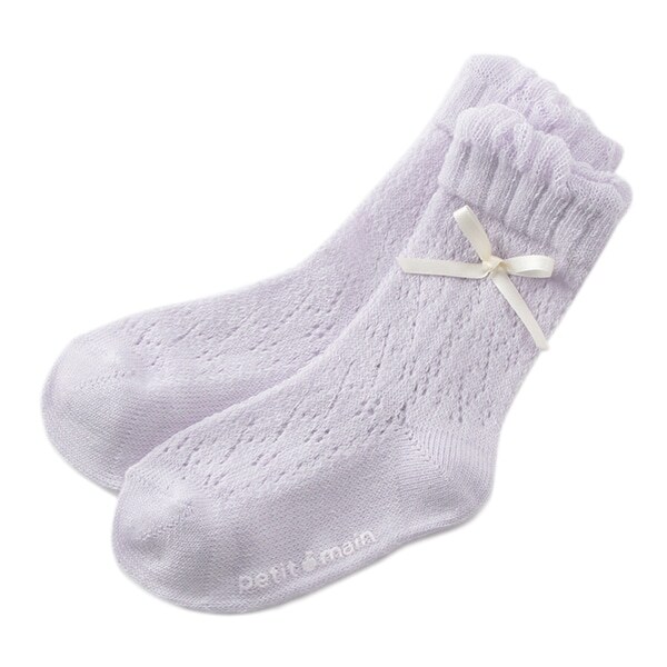 リボンつき透かし編みソックス