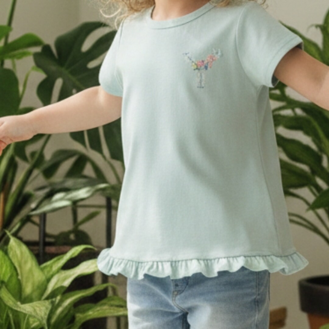 【プティプラ】アルファベットTシャツ