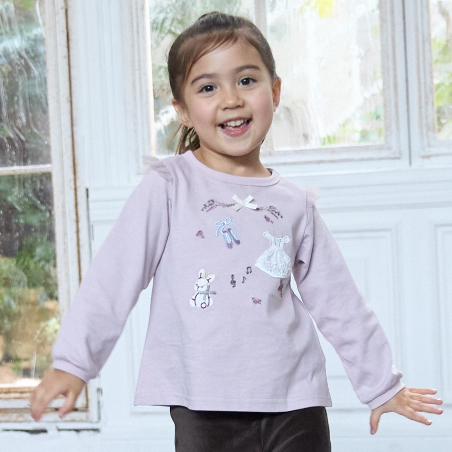 【WEB限定カラー】バレエモチーフ長袖Tシャツ